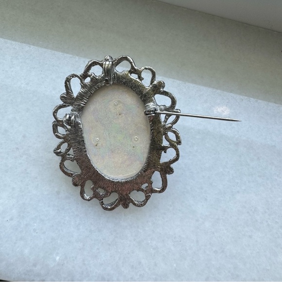 ANTIQUE 
SHELL PIN BROOCH HANDMADE.. - Picture 5 of 7